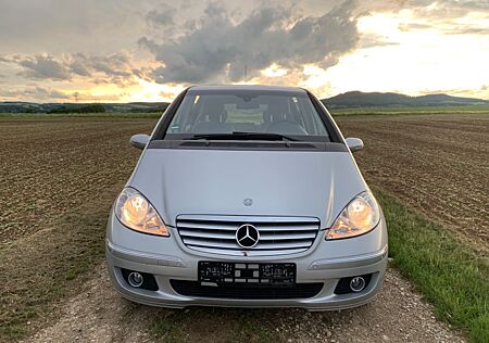 Mercedes-Benz A 170 Elegance TÜV NEU Scheckheftgepflegt