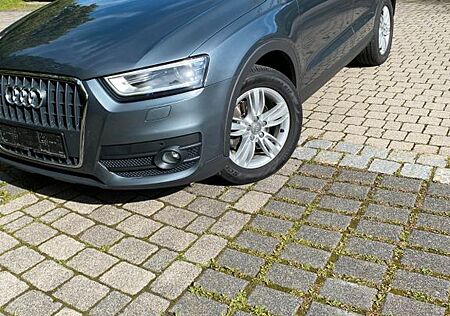 Audi Q3 2.0 TDI 130kW S tronic quattro -