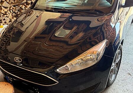 Ford Focus 1,0 EcoBoost 74kW Turnier -