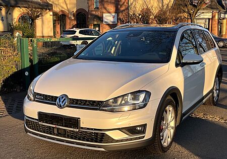 VW Golf Volkswagen VII Alltrack Variant Basis BMT 4Motion