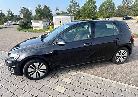 VW Golf Volkswagen VII Lim. e- Comfortline Navi/ACC