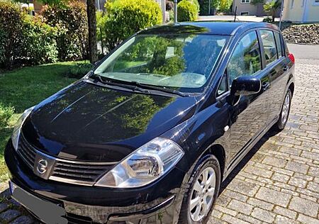Nissan Tiida 1.6 acenta Auto acenta