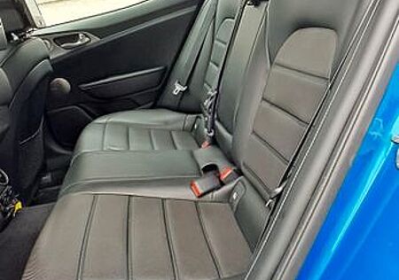 Kia Stinger 3.3 T-GDI AWD GT GT