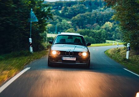 BMW 320 iS (Italo M3)