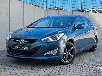 Hyundai i40 cw 1.6 FIFA Edition/Klima/PDC/SR+WR/TÜV2028