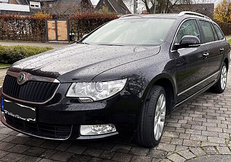 Skoda Superb 2.0 TDI Elegance Combi Elegance