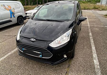 Ford B-Max 1,0 EcoBoost mit Zahnriemenschaden