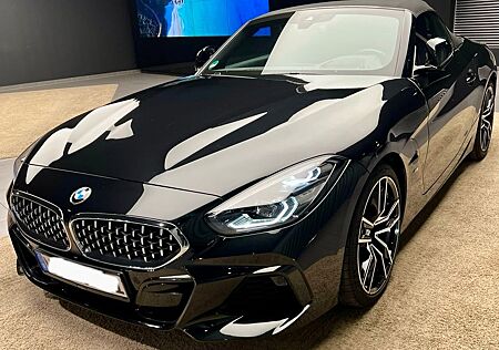 BMW Z4 sDrive30i M SPORT PAKET