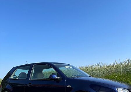 VW Golf Volkswagen 2.8 V6 4motion V6