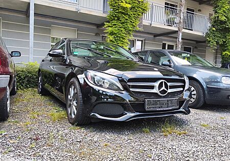 Mercedes-Benz C 220 d 4MATIC Autom. -