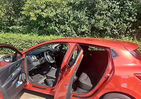 Renault Clio 1.2 16V 75 Limited Limited