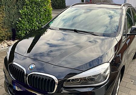 BMW 2er 220 Active Tourer 220i Steptronic DCT Advant...