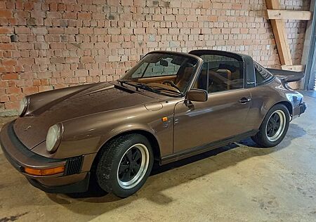 Porsche 911 Urmodell 911 3,0 SC Targa