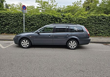 Ford Mondeo 1.8 92 kW Viva Viva