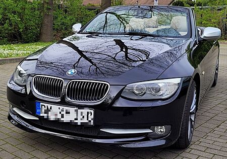 BMW 320i Cabrio -Schwarz-Leder