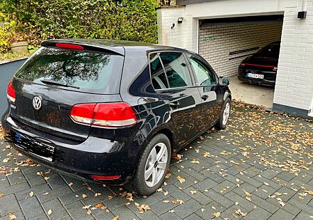 VW Golf Volkswagen 1.2 TSI 63 kW Style Style