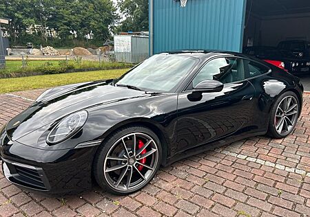 Porsche 992 Carrera 4S Coupé S, Chrono, Pano, Abgas