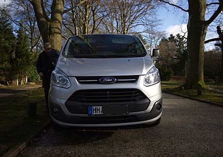 Ford Transit Custom V362 mit Campingausbau