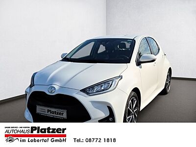 Toyota Yaris Team D 1.5 Kamera ACC Klima Android Auto A