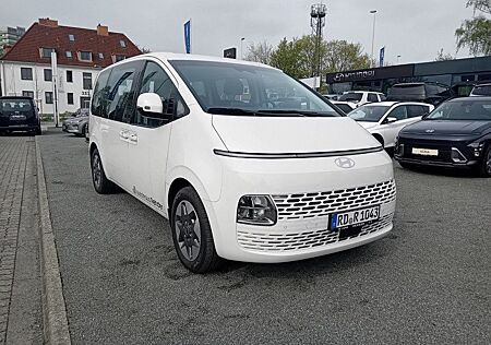 Hyundai Staria 9-Sitzer HEV 6-AT 2WD TREND 18Alu, Park-P