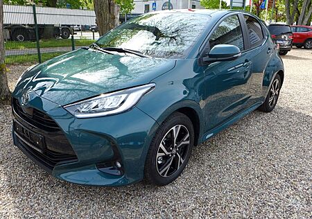 Toyota Yaris 1.5 Hybrid SideAssist/Kamera/Sitzh.