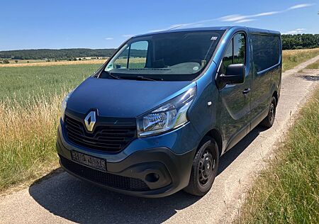 Renault Trafic dci Klima AHK TÜV Neu Rü-Kamera 1.Hand