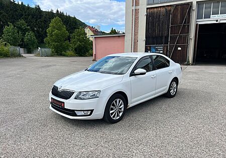Skoda Octavia Lim. Ambition 1.4 TSI 1.Hand Klima TÜV N