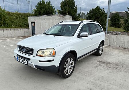 Volvo XC 90 XC90 D5 AWD | 7STZ, XENON, AHK, R-DESIGN