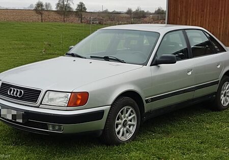 Audi 100 C4