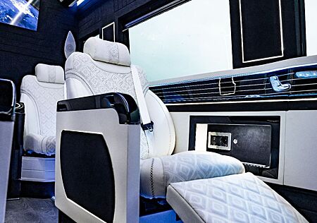 Mercedes-Benz Sprinter 319 CDI VIP LED 7+1 Luftfahrwerk TV Lux