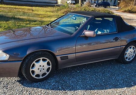 Mercedes-Benz SL 300 (Oldtimer / H-Kennzeichen)