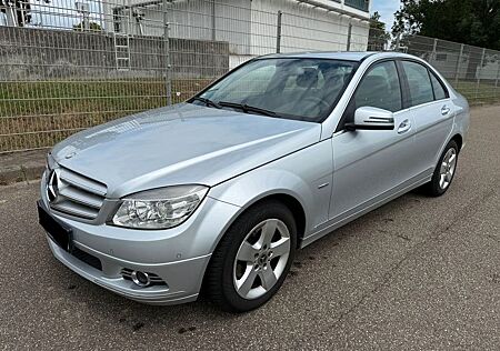 Mercedes-Benz C 220 C220 CDI Lim. AUTOMATIK PDC SITZHEIZUNG