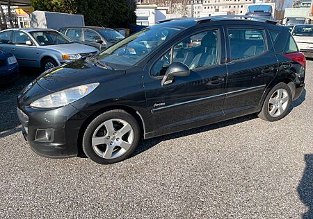 Peugeot 207 SW 1,6 HDi,Klima*Alufelgen*Panoramadach*