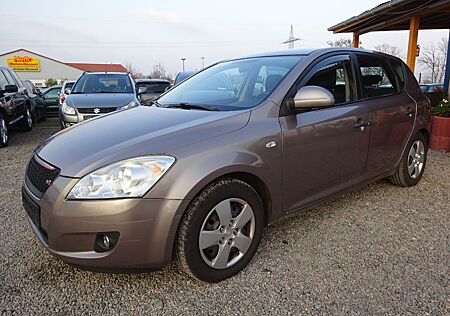 Kia Cee'd / Ceed 1.6 CVVT EX