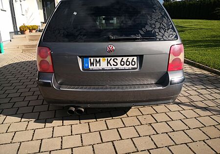 VW Passat Variant Volkswagen 1.8 T Comfortline Family Vari...