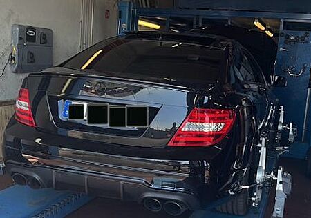 Mercedes-Benz C 250 BlueEFF. Coupé Edition 1 Autom. Edition 1