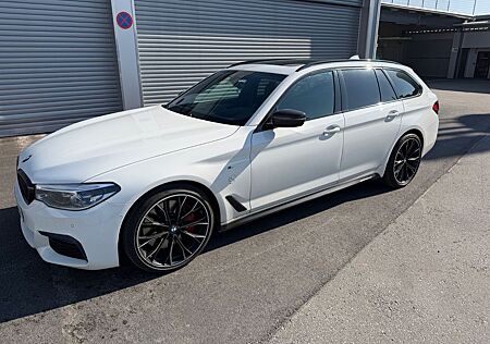 BMW 540i xDrive Touring A -