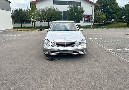 Mercedes-Benz E 270 CDI AVANTGARDE Avantgarde