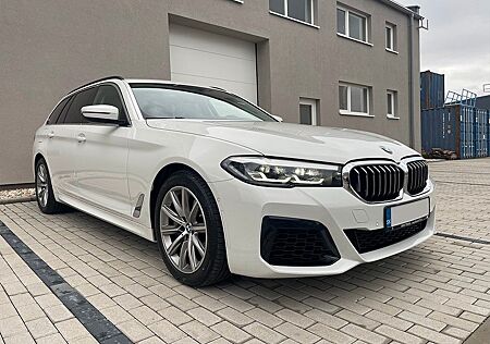 BMW 530d xDrive Touring A - 2023 - 29.000km - DPH