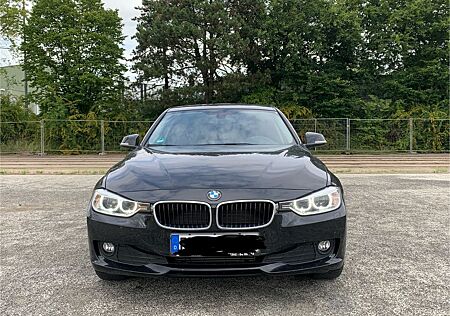BMW 320d 320 Gran Turismo xDrive -