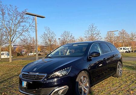 Peugeot 308 SW Allure 130 Alcantara, Navi,LED