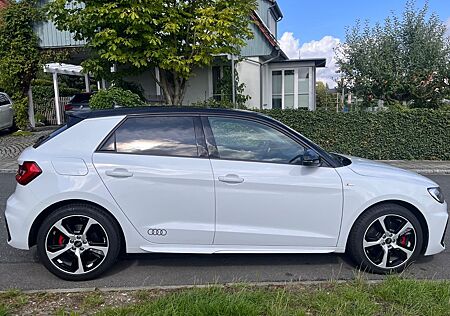 Audi A1 40 TFSI S tronic S line Sportback S line
