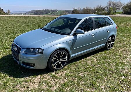 Audi A3 2.0 TFSI Ambiente Sportback Ambiente