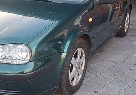 VW Golf Volkswagen 1.4 Basis