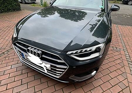 Audi A4 35 TFSI S tronic S line Avant S line