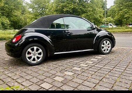 VW Beetle Volkswagen Cabrio