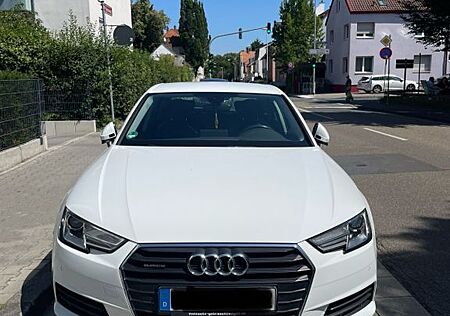 Audi A4 2.0 TDI quattro sport **viele Extras**