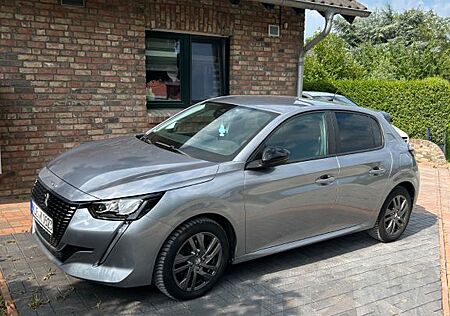 Peugeot 208 PureTech 100 EAT8 Active Pack Active Pack