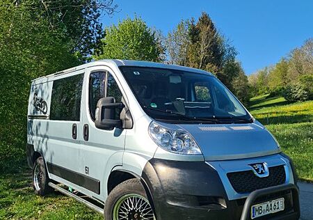 Peugeot Boxer Wohnmobil Camper Renntransporter TÜV NE