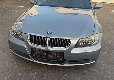 BMW 325i touring -AHK